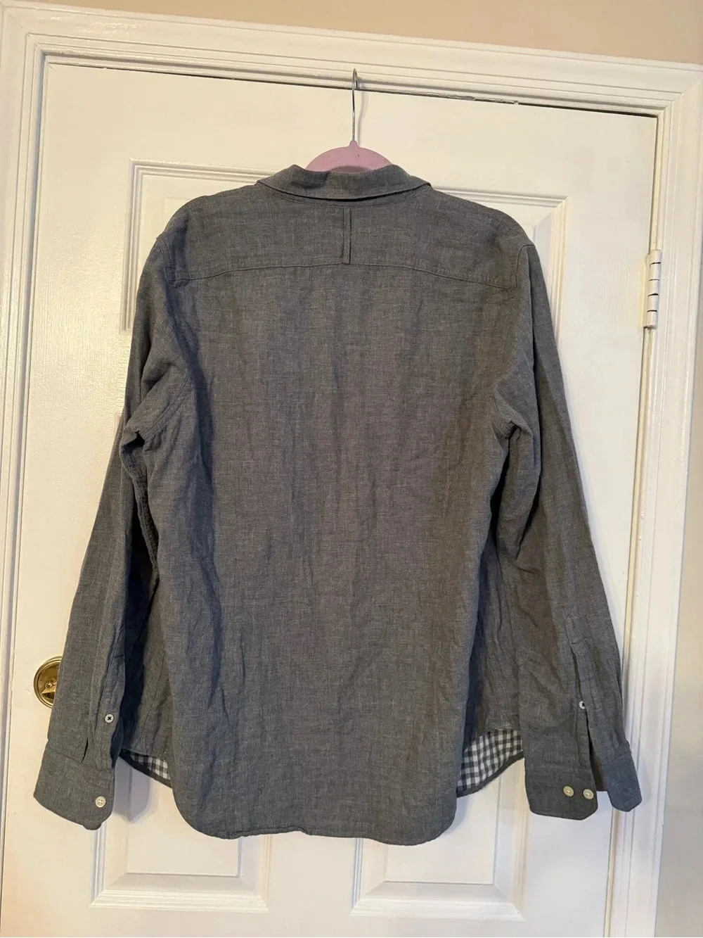 Banana Republic Men's Gray Button-Front Shirt with Check Lining
